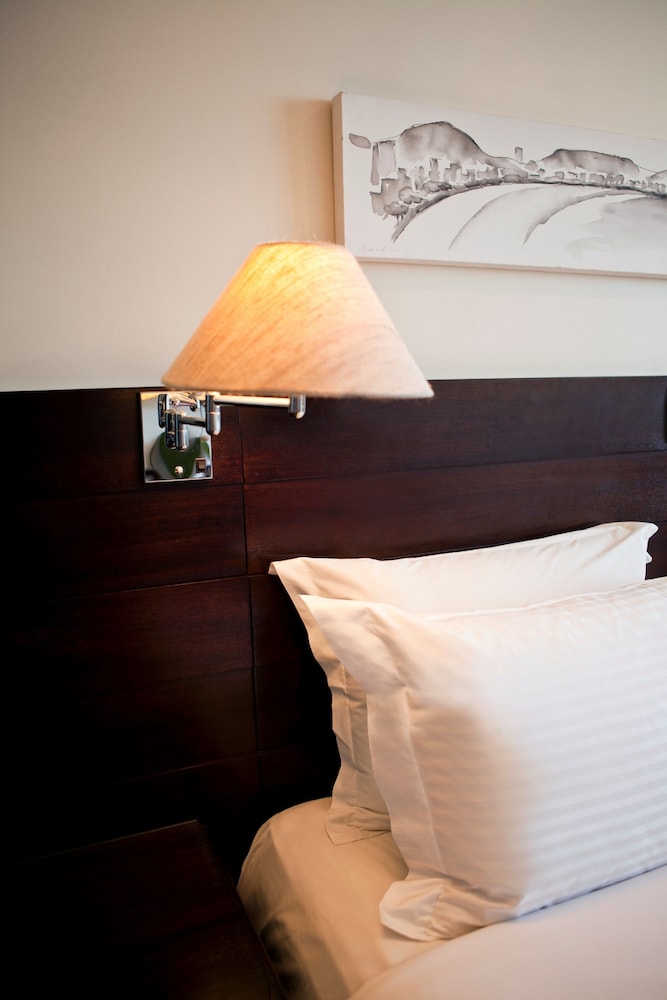 Deluxe Room, Beach View - Photo 2