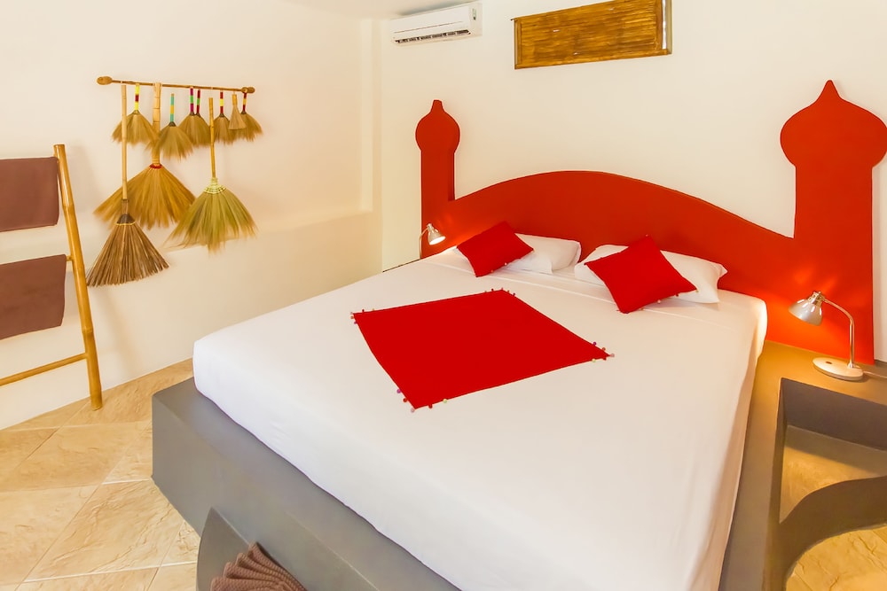 Comfort Room photo 2