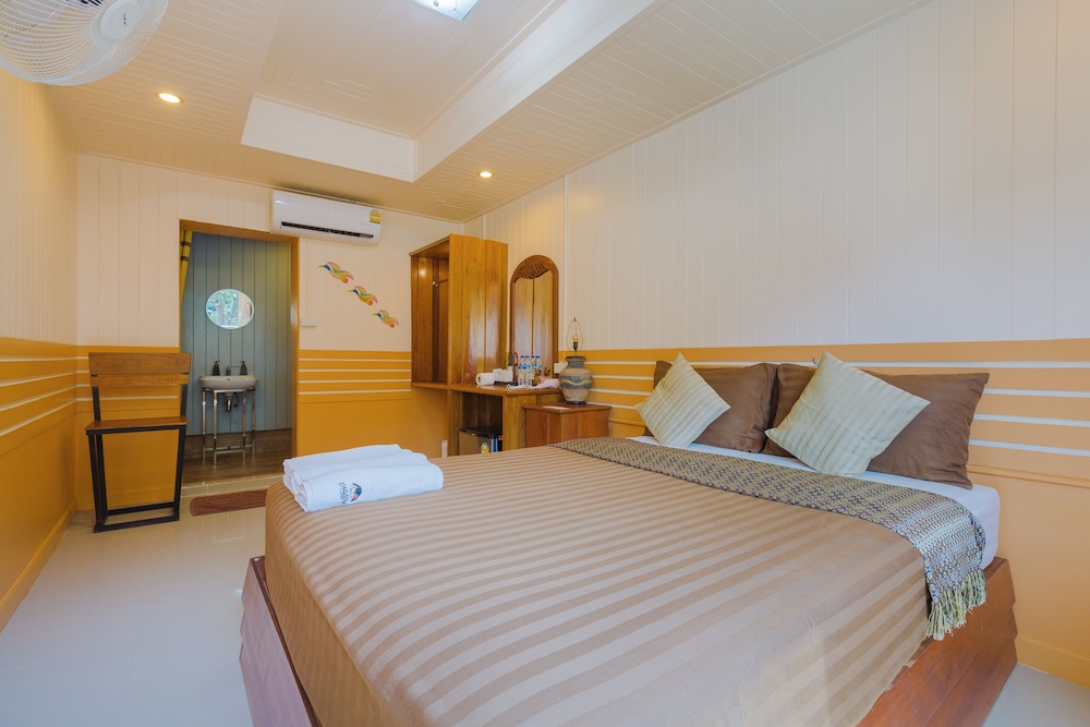 Standard Room photo 3