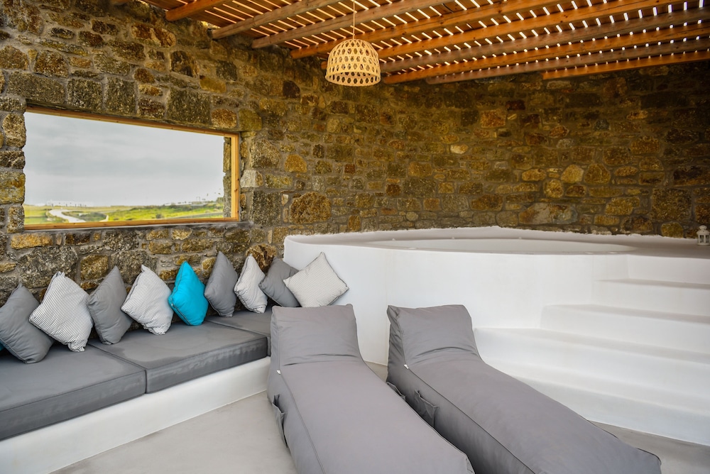 Superior Suite, Jetted Tub, Sea View - Photo 14