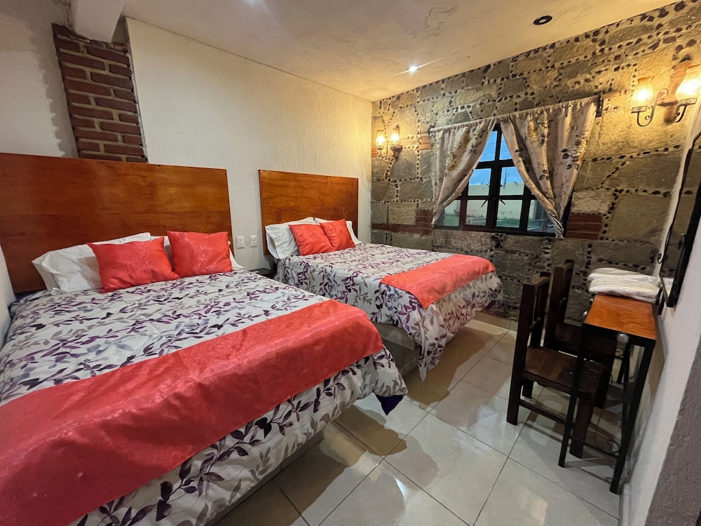 Family Double Room, 2 Queen Beds, Private Bathroom