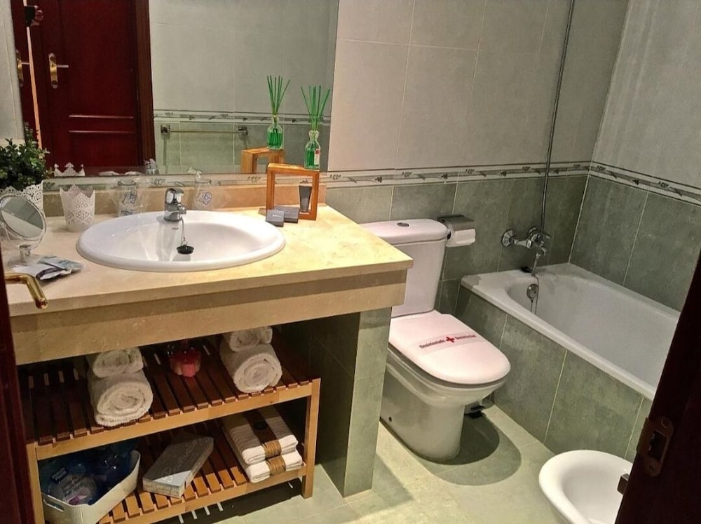 Standard Apartment - Photo 4
