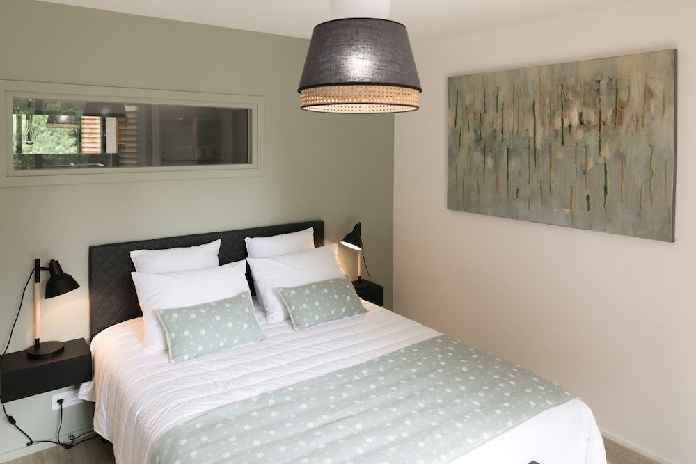Comfort Double Room, 1 Queen Bed, Terrace, Lake View (Div) photo 2