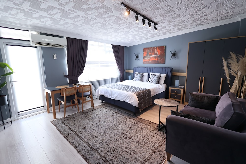 Superior Studio Suite