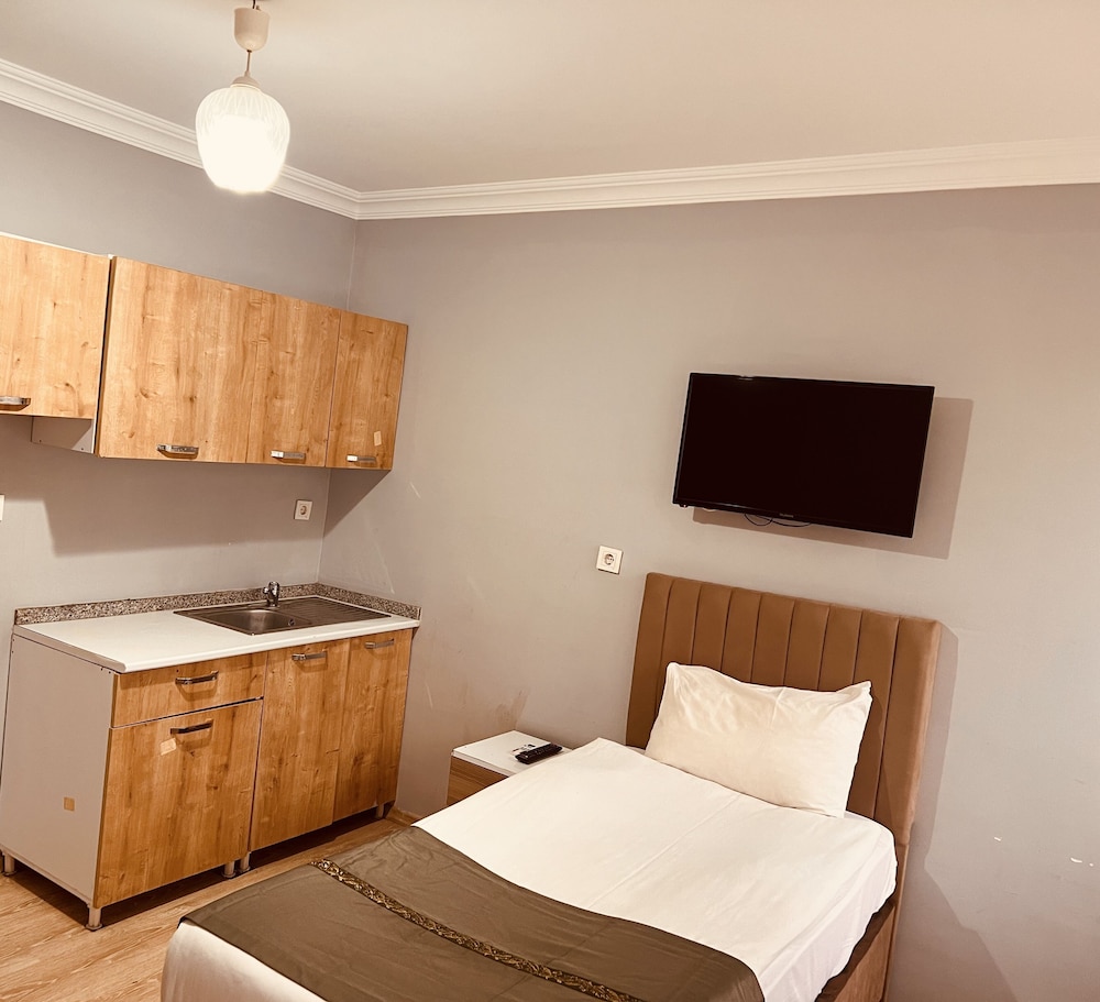 Standard Studio Suite photo 2