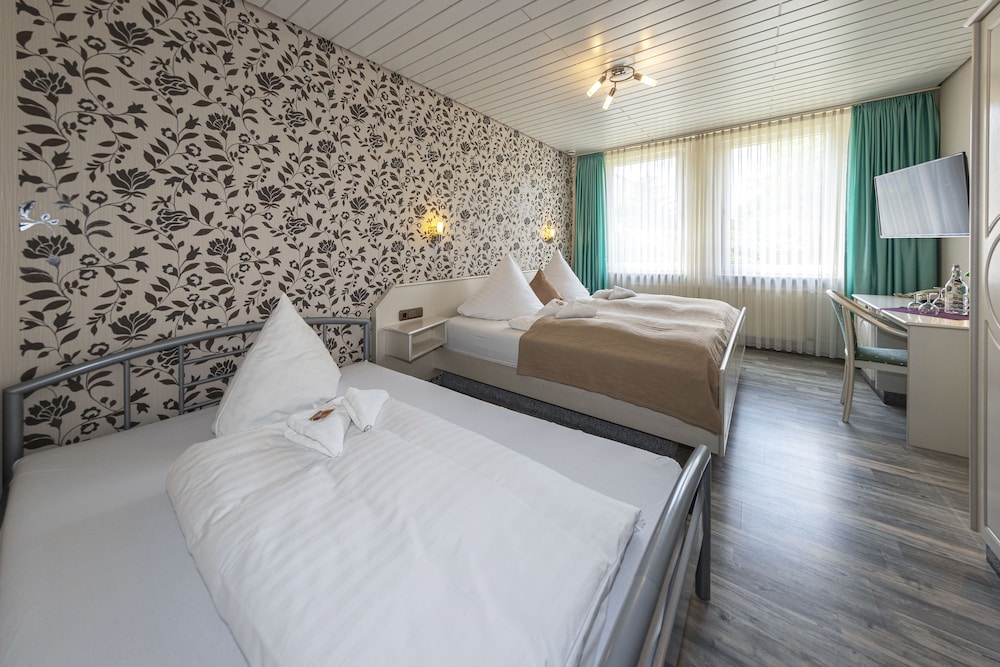 Triple Room photo 2