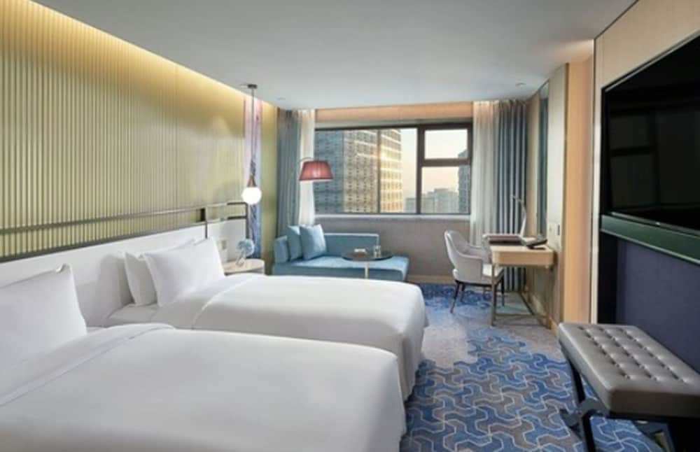Westin, Premium Room, 1 Double Bed photo 2