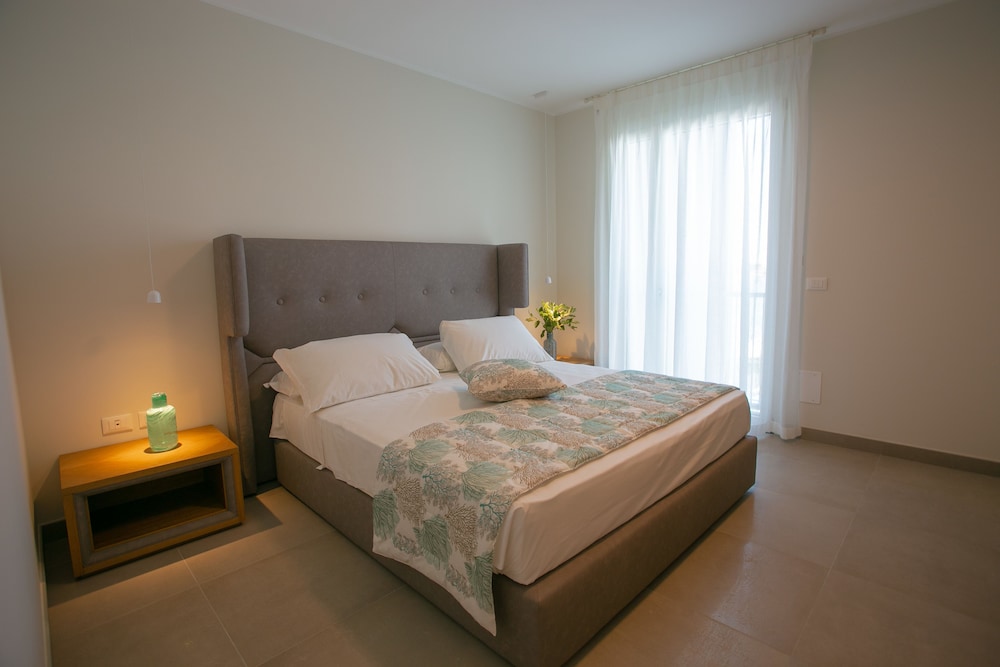 Grand Suite, City View