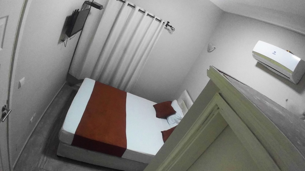 Economy Double Room Single Use photo 3