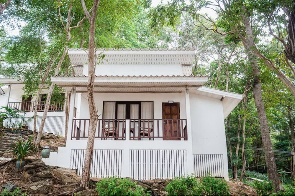 Hill Side Villa photo 2