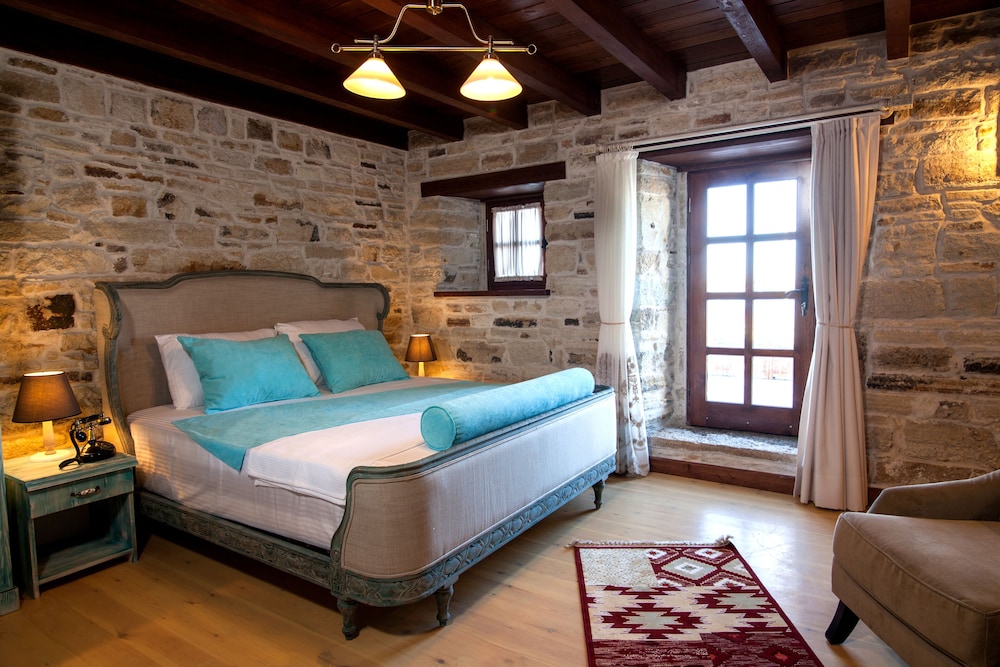 Deluxe Triple Room photo 1