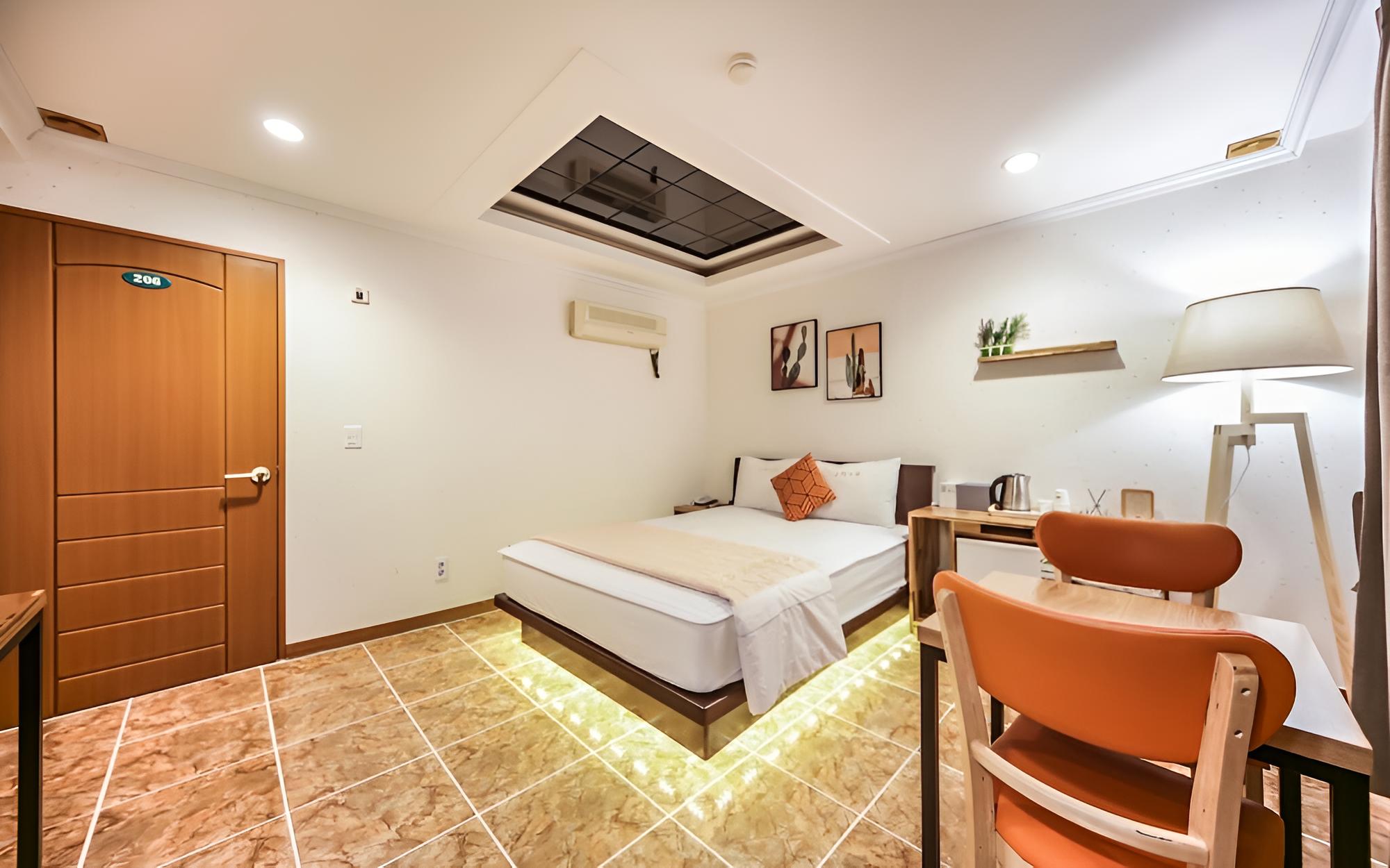 Room (Standard Room) photo 2