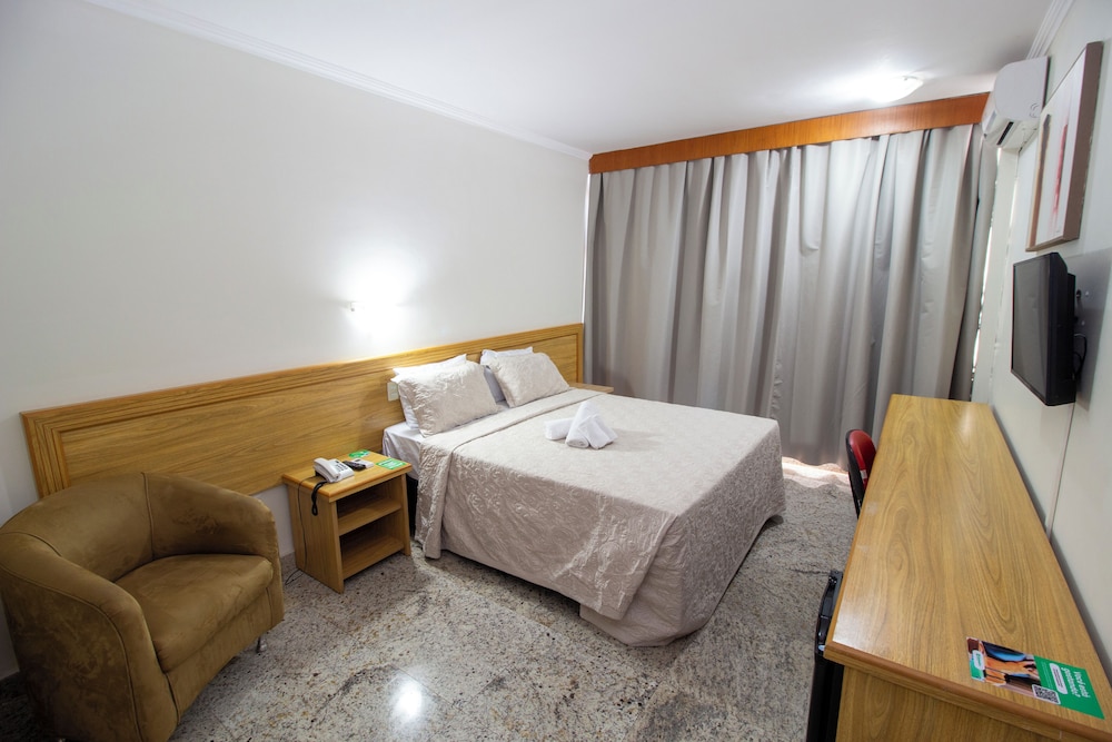 Suite photo 1