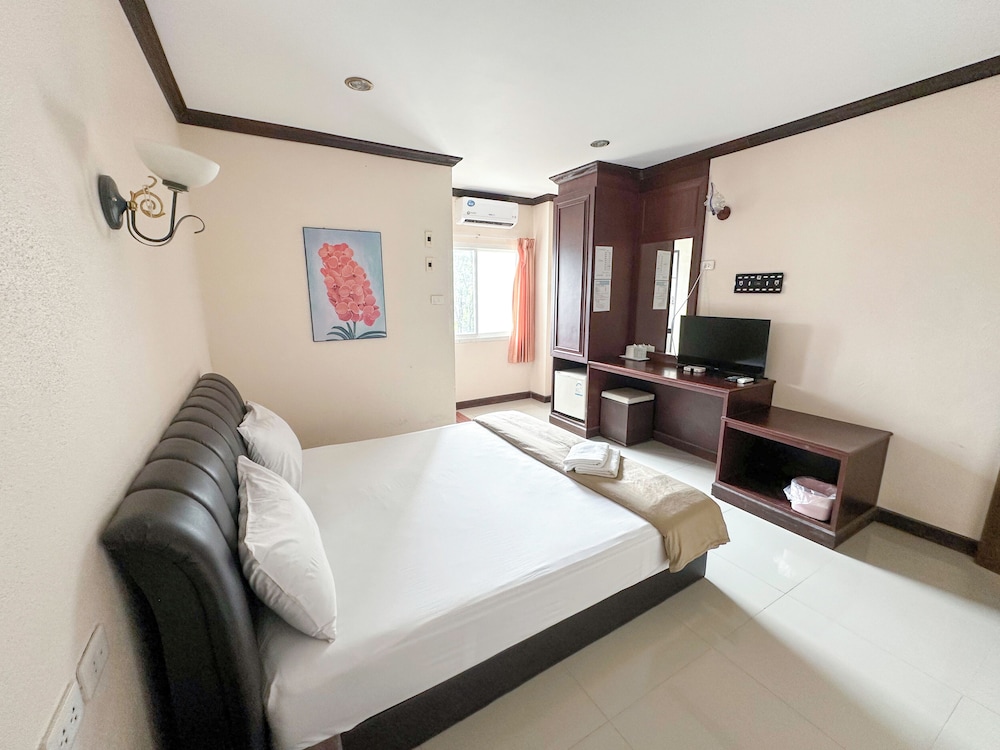 Standard Double Room photo 3
