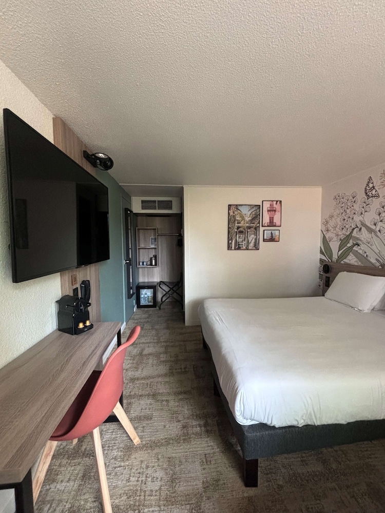 Superior Room, 1 Double Bed - Photo 16