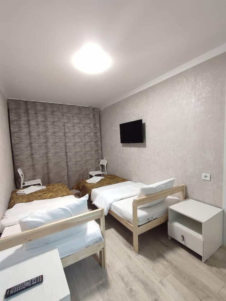 Superior Quadruple Room photo 2