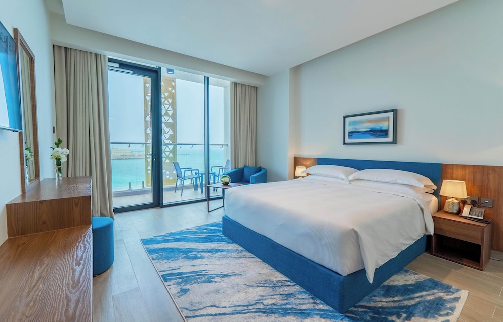 Apartment, 3 Bedrooms, Balcony, Sea View