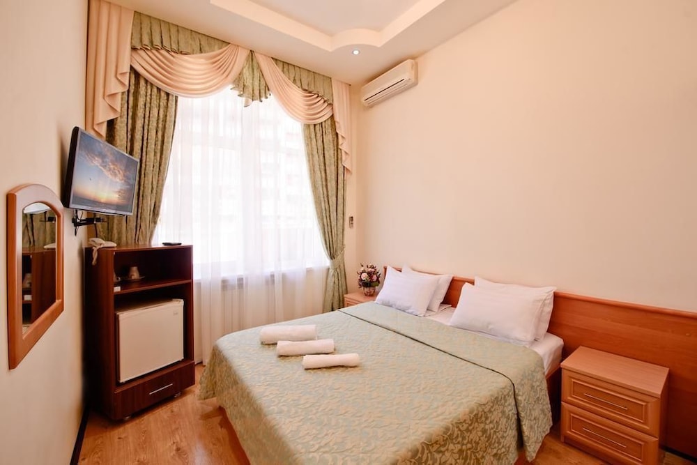 Standard Double Room photo 3