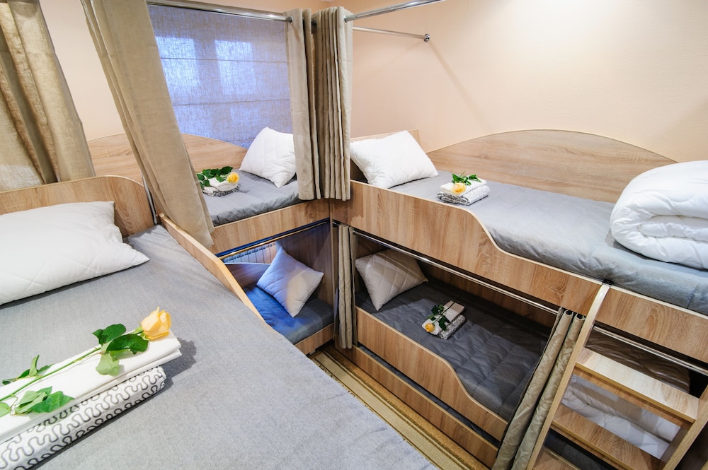 Bunk Bed in Mixed Dormitory Room photo 3