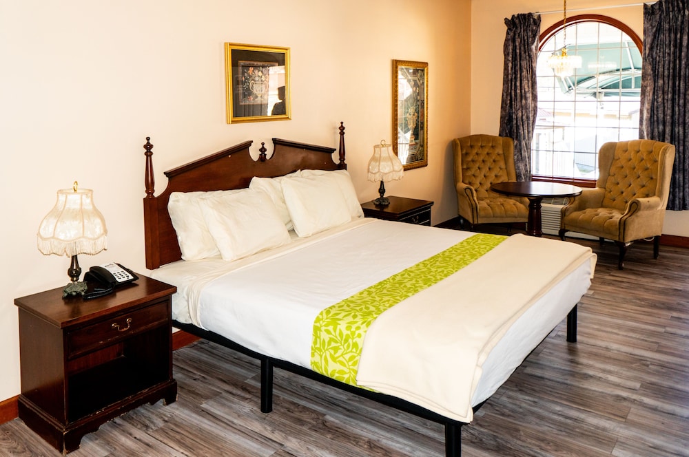 Classic Room, 1 King Bed