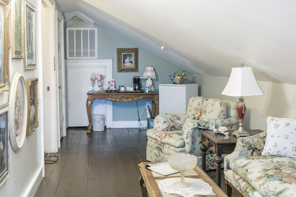 Rose Suite photo 3