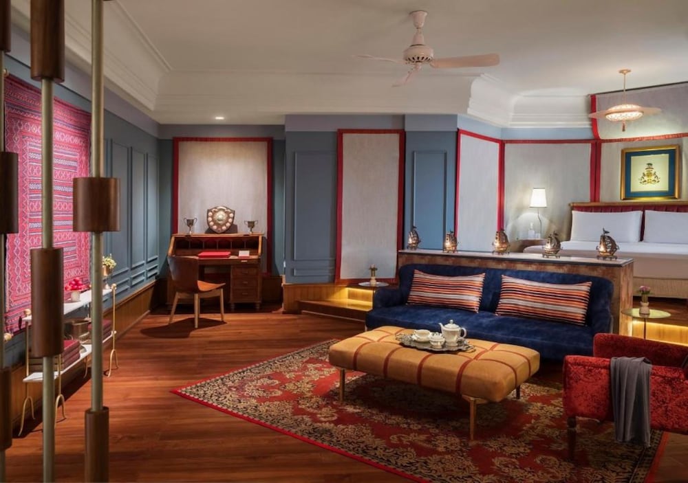 Republic Suite photo 2