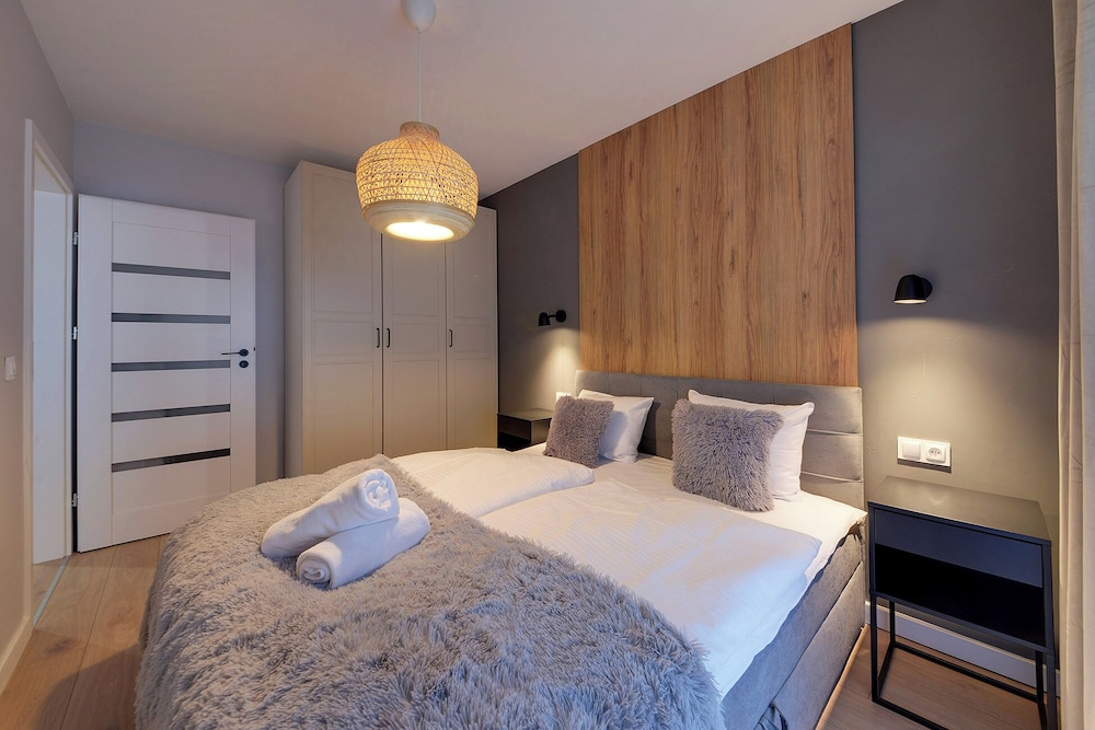 Apartment - Photo 4