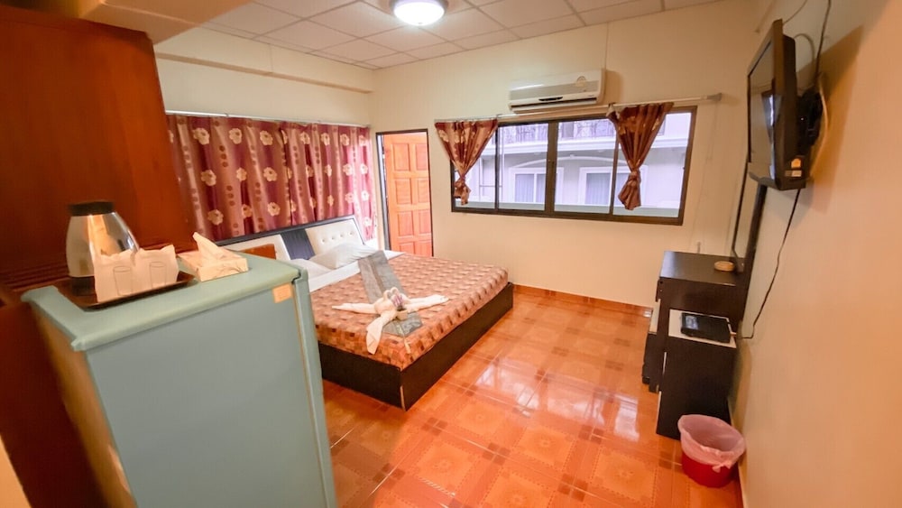 room photo