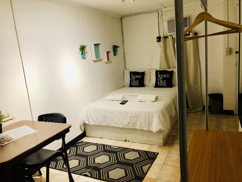 Economy Double Room, Shared Bathroom, Annex Building photo 1