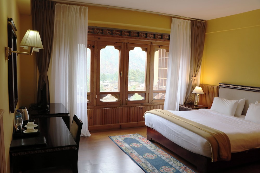 Royal Suite with Balcony and Mountain view photo 3