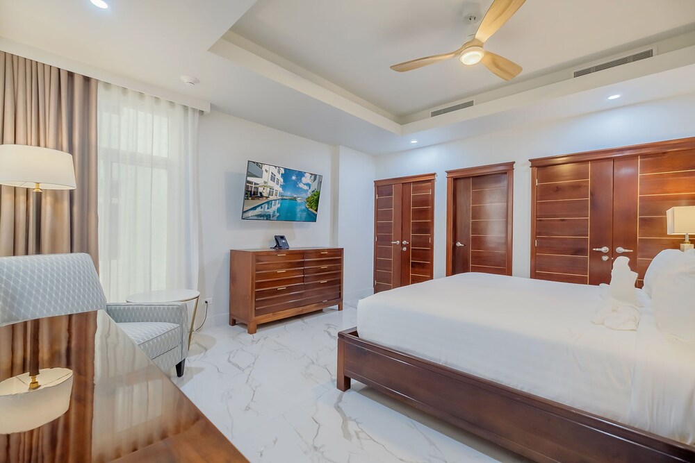 Deluxe Studio Suite, 1 Bedroom photo 3