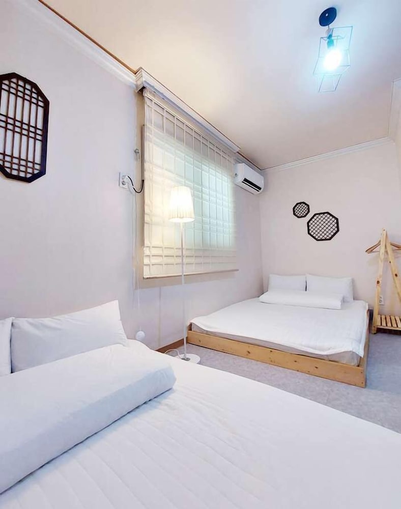 Basic Quadruple Room