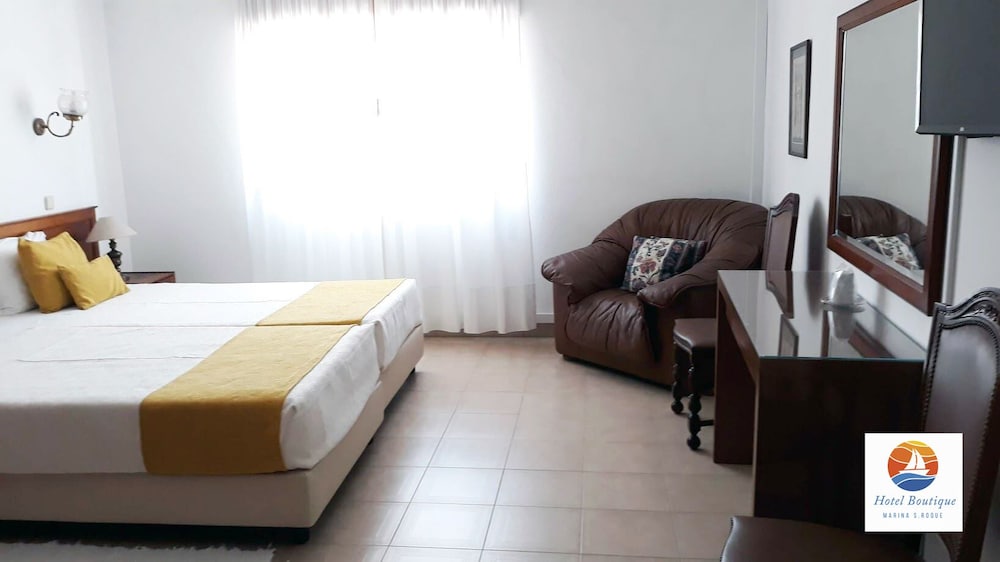 Suite - Photo 2