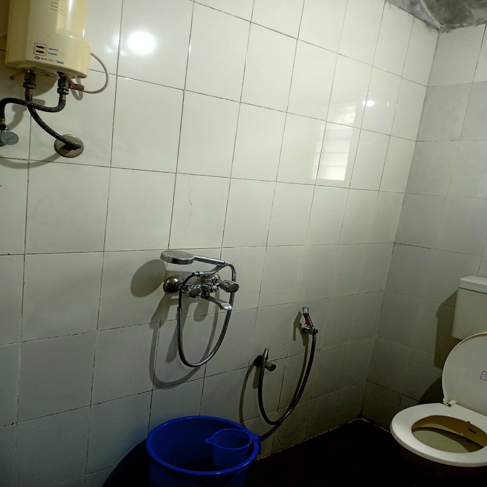 AC Room photo 2