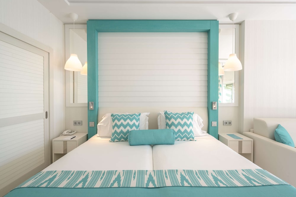 Double Room, Terrace, Sea View (Privilege) - Photo 1