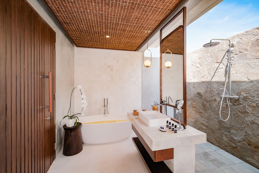 One Bedroom Pool Villa - Photo 3