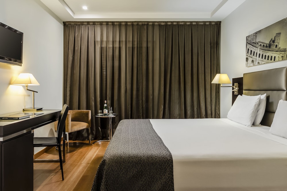 Twin Room (Single Use)
