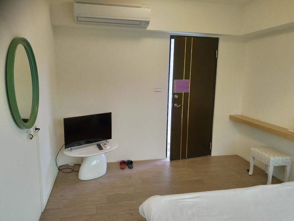 Economy Single Room, Non Smoking photo 2