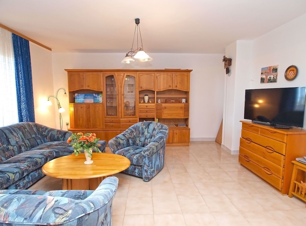 Apartment, 3 Bedrooms (65/97)