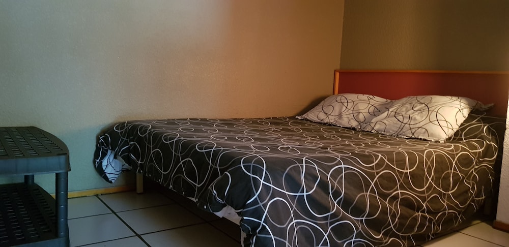 Quadruple Room - Photo 3