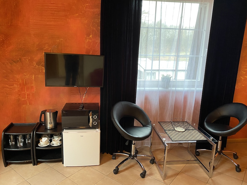 Standard Quadruple Room, 1 Bedroom, Lake View photo 3