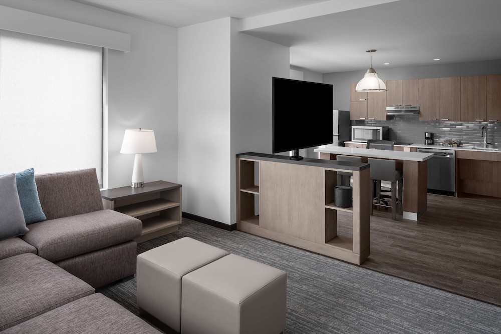 Suite, 1 Bedroom, Accessible, Bathtub (Kitchen) - Photo 3