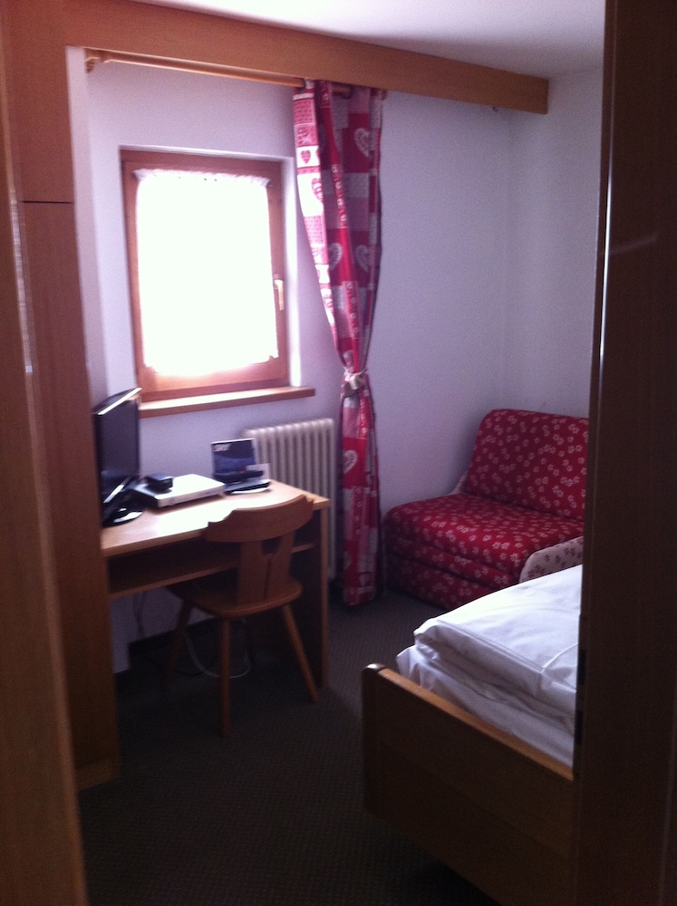 Single Room, Mountain View photo 3