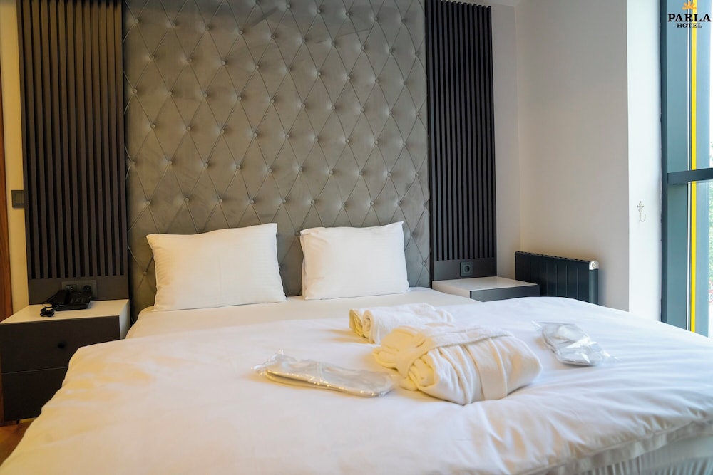 Deluxe Suite photo 2
