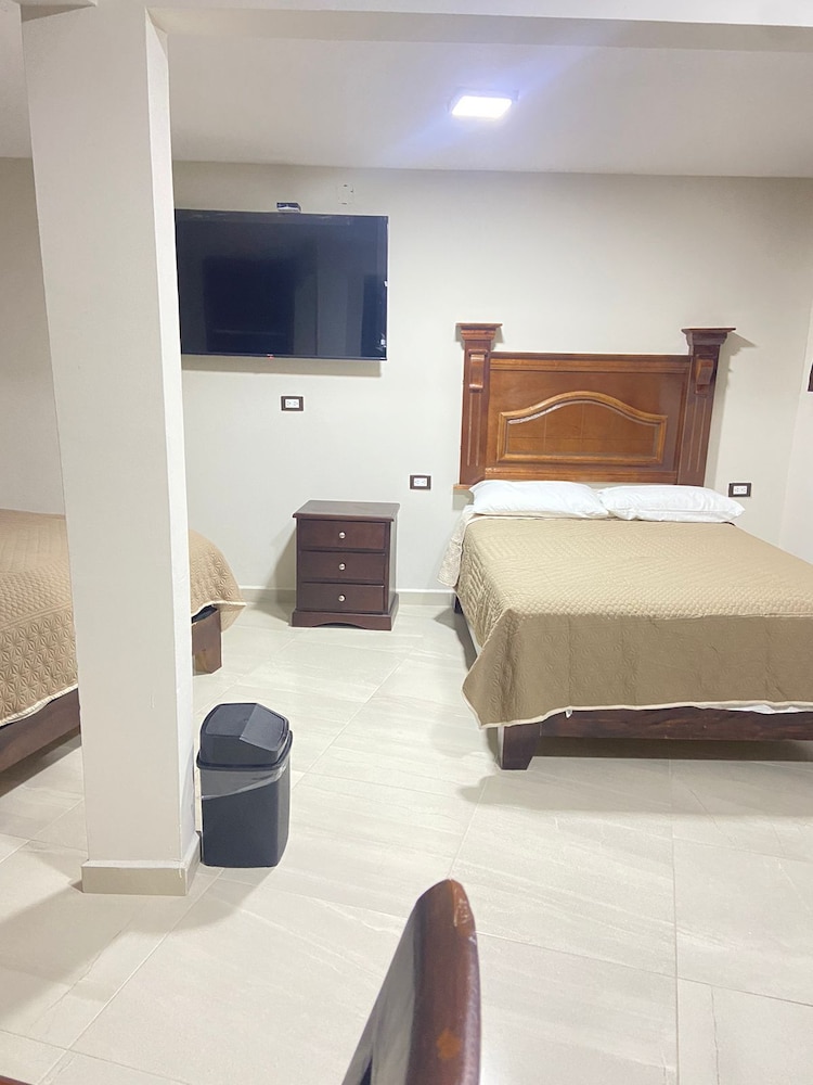 Family Quadruple Room photo 3