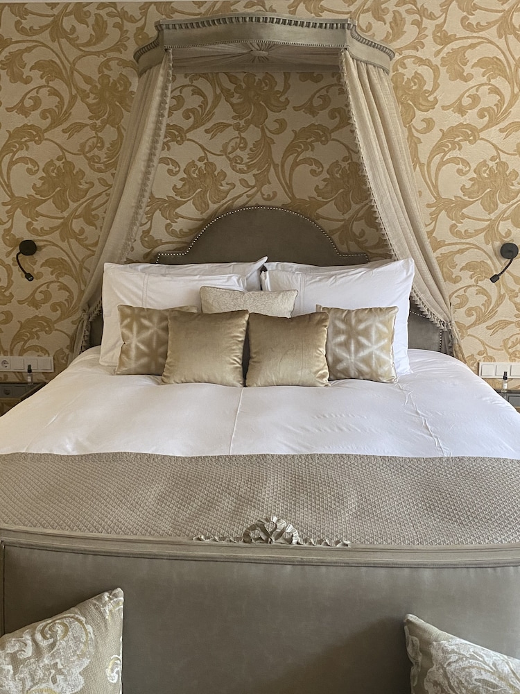 Executive Room photo 2