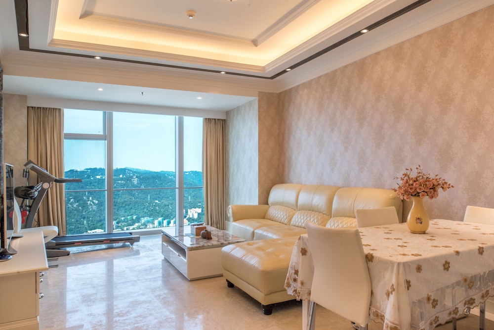 Two-Bedroom Apartment, Half Sea View