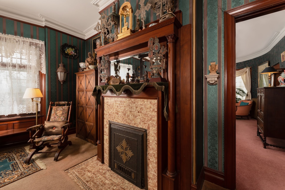 Premier Suite, Multiple Beds, Private Bathroom, Tower photo 2