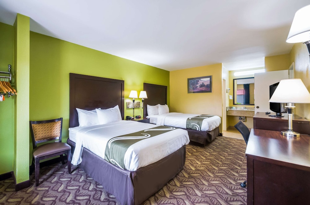 Room, Multiple Beds, Non Smoking