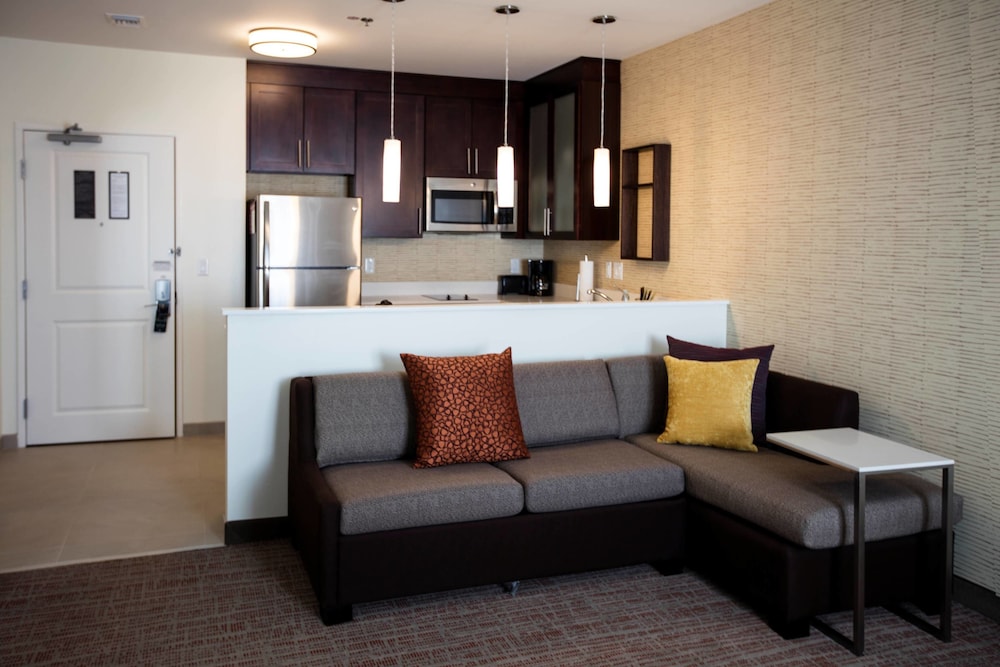Suite, 1 Bedroom photo 2
